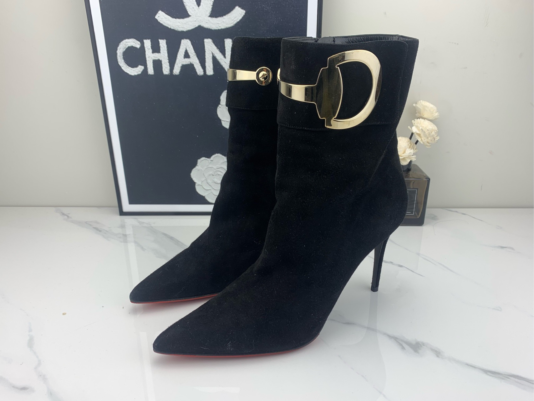 95新 GUCCI/古驰 Gucci古驰 麂皮高跟 39码 /jm00468