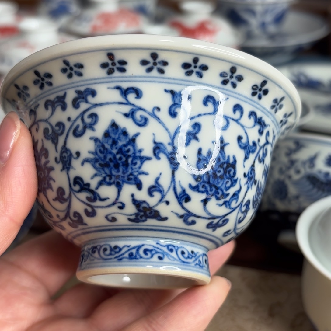 大**浪缠枝莲压手杯柴窑大一号