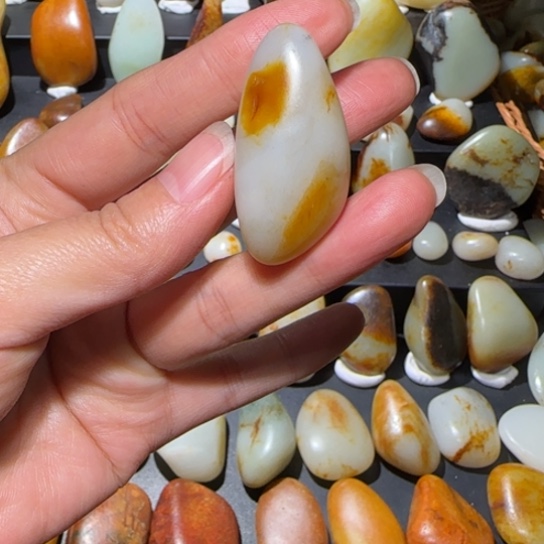 和田玉挂件未镶嵌修形