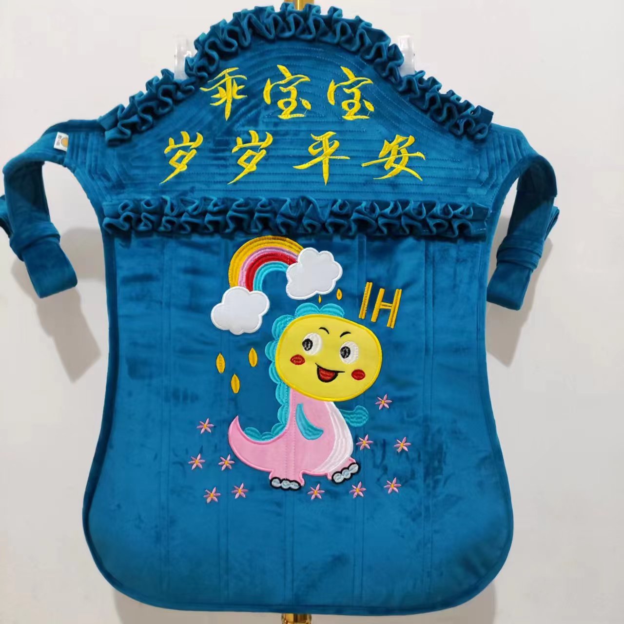 云南贵州民族传统婴儿背带老式背宝宝背扇背巾后背式背小孩的背袋