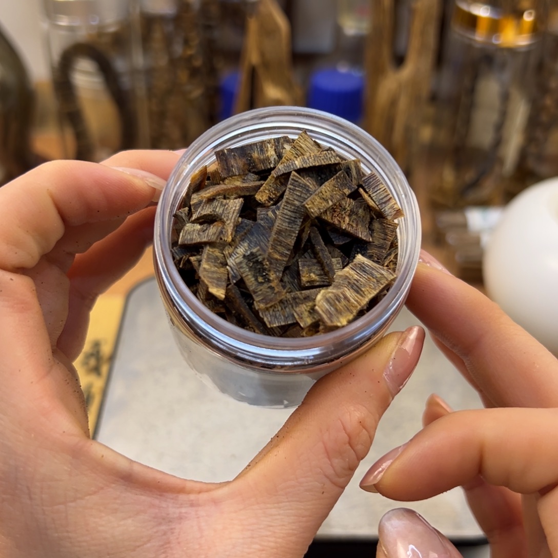 沉香沉香碎屑棋楠沉香捞白棋沉水碎料31克