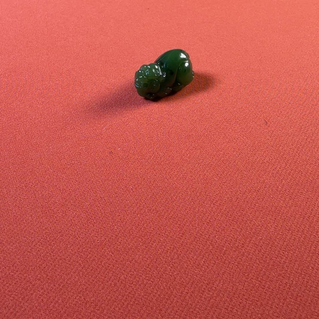 奶***象和田玉未镶嵌颈饰