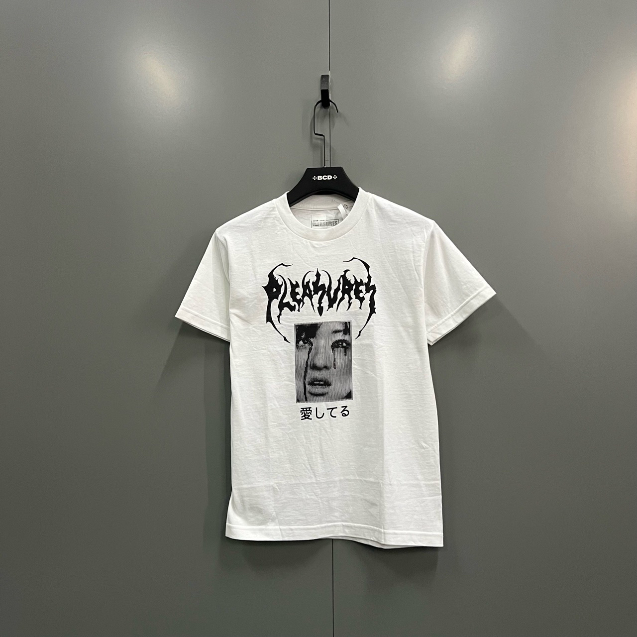 99新  （bb）206 Pleasures 白色杀死比尔短袖 S码/吊牌 bc011885