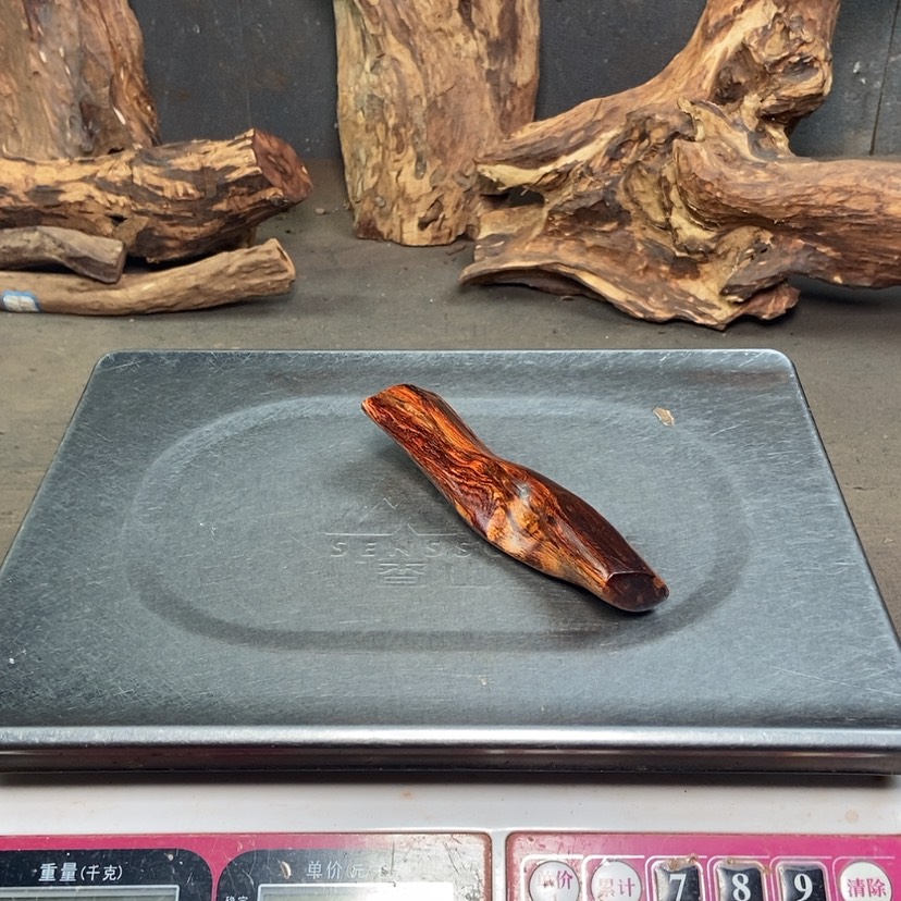 【闪购商品】黄花梨/降香黄檀象**为