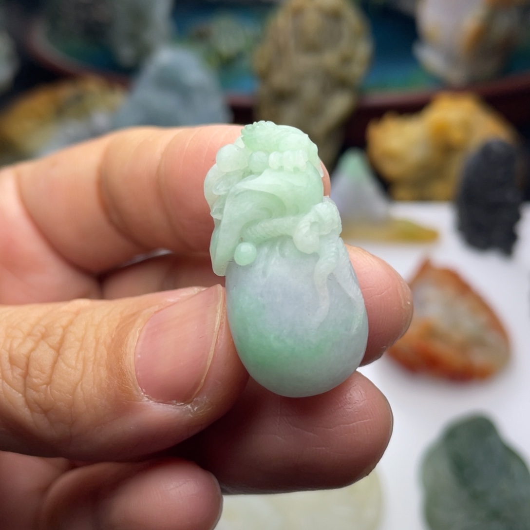 定制翡翠未镶嵌定制