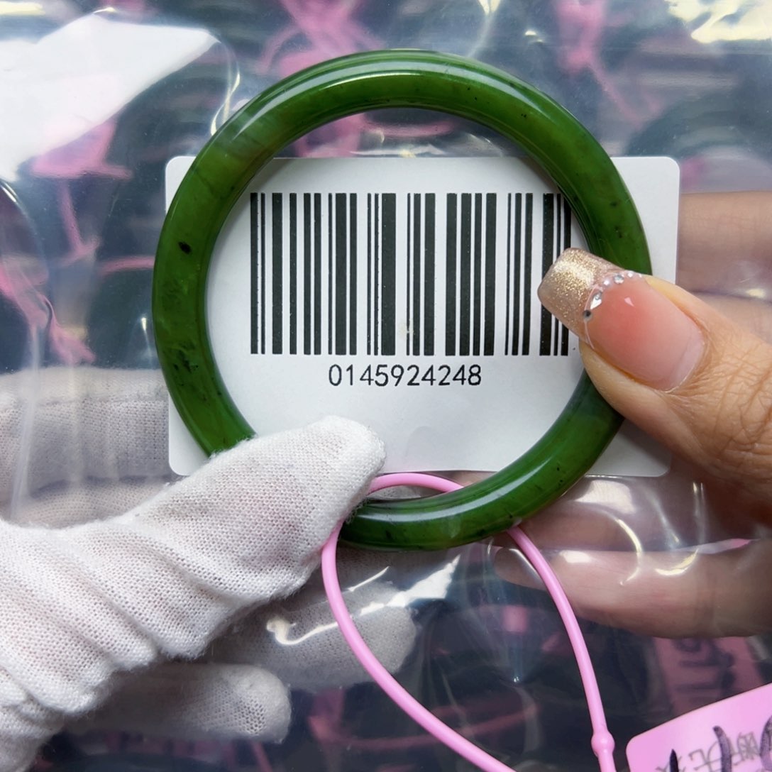 和田玉（碧玉）手镯未镶嵌61