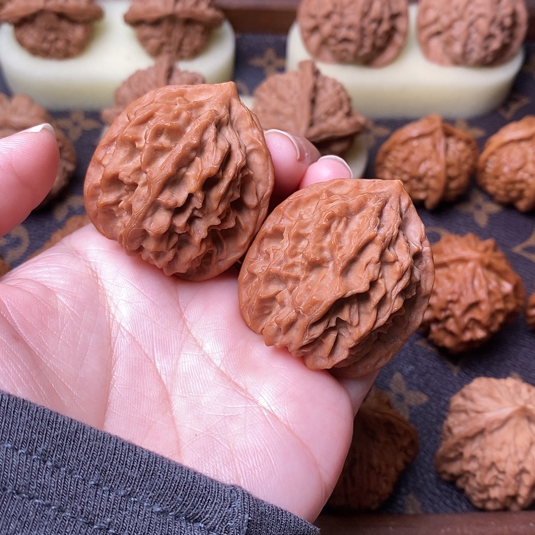 果***果吊坠桃核全品骨赛龙37.5尺