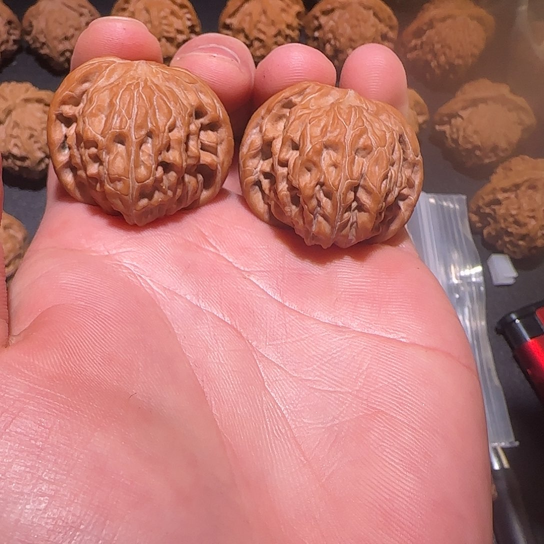 文玩核桃吊坠磨盘