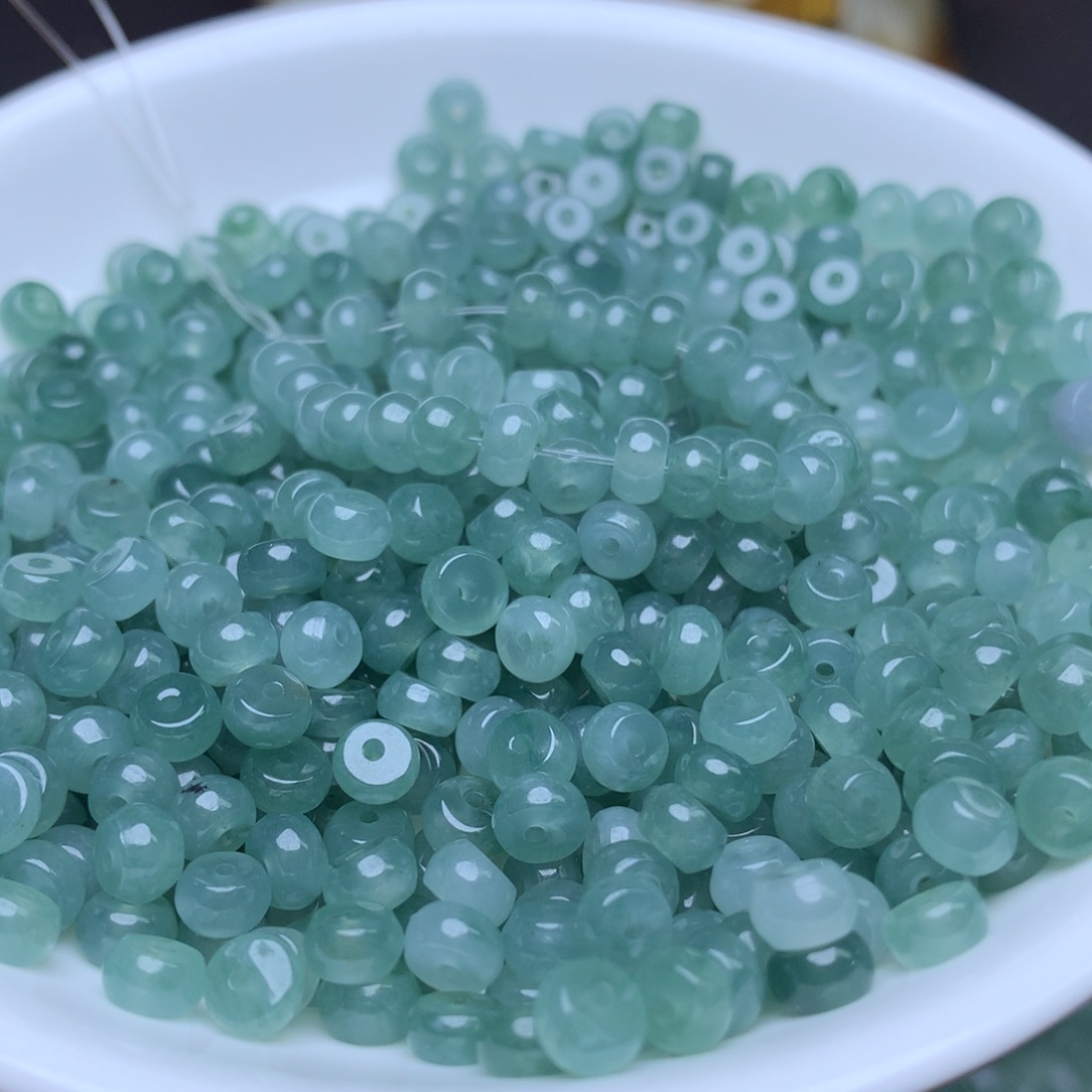 【闪购商品】翡翠手链未镶嵌卡3乘6冰蓝水算盘60个