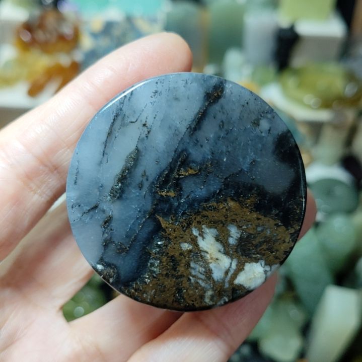 岫玉未镶嵌手把件