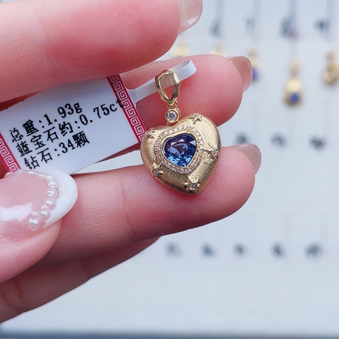 吊坠(不含链)蓝宝石18K金镶嵌