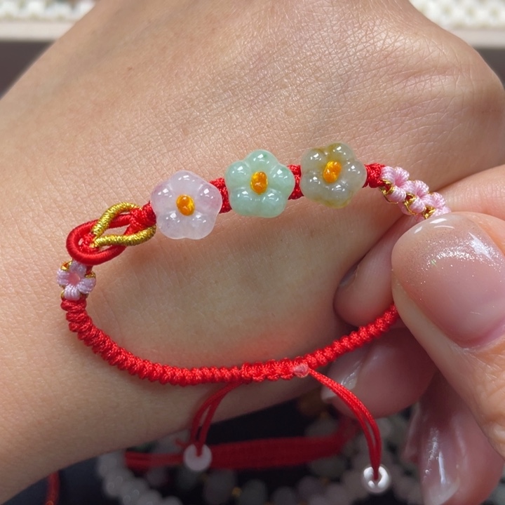 翡翠未镶嵌手绳79999999