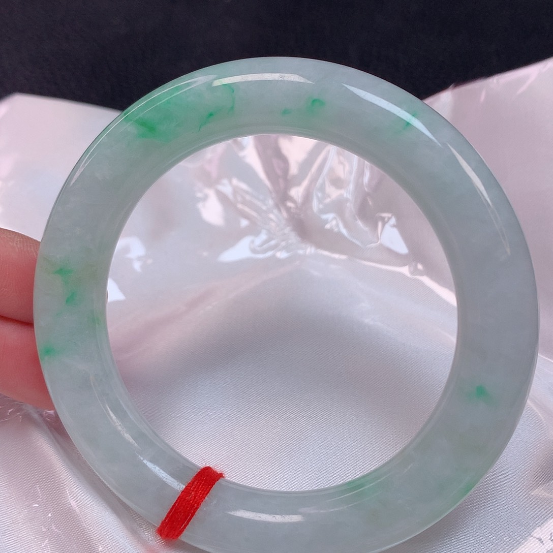 翡翠手镯未镶嵌59+ 翡翠手镯