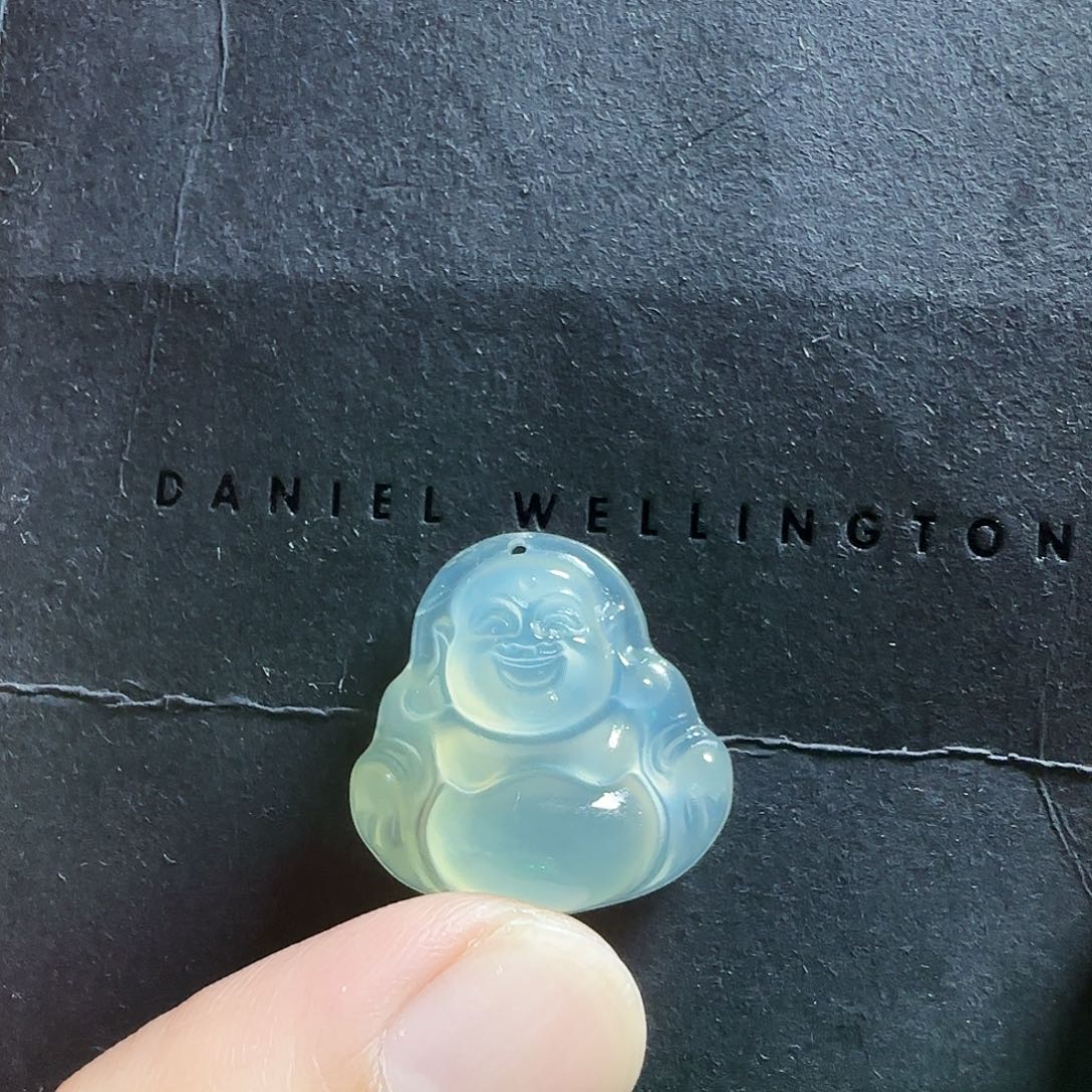 未镶嵌蛇纹石玉吊坠(不含链)