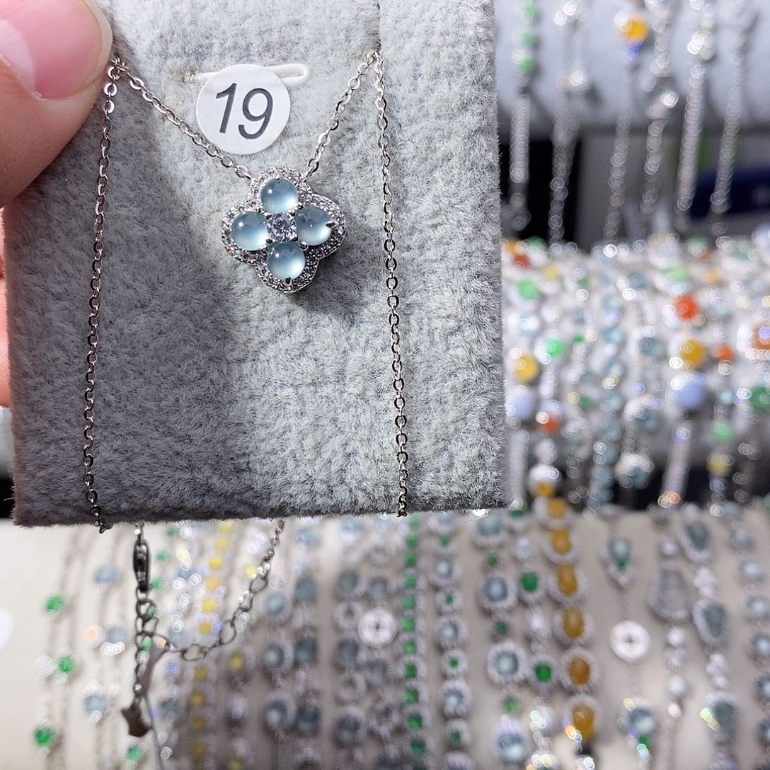 翡翠银S925镶嵌颈饰