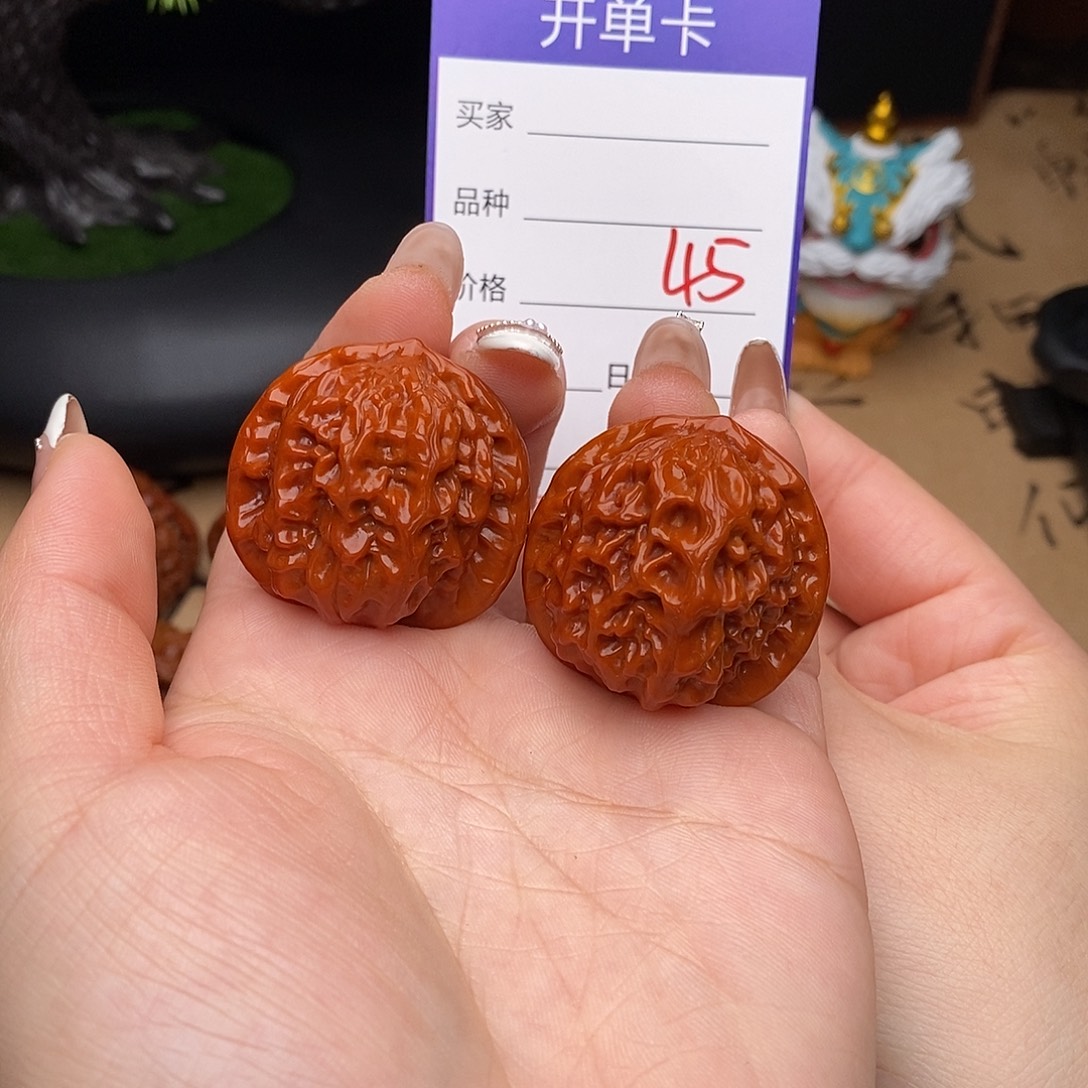 文玩核桃吊坠45号35瓷娃娃