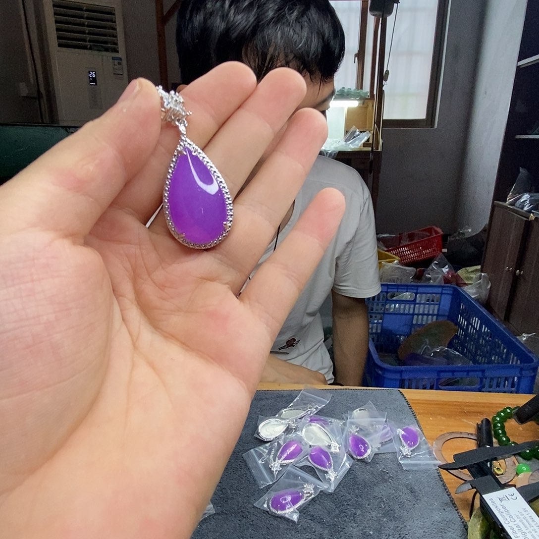 34 缅甸保真珠宝玉石