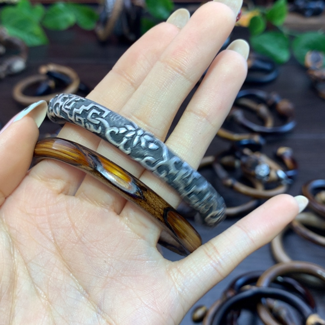 鎏金地图金刚藤手镯