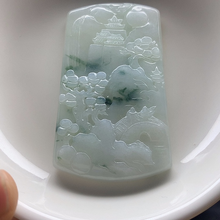 翡翠未镶嵌挂件长60山水牌