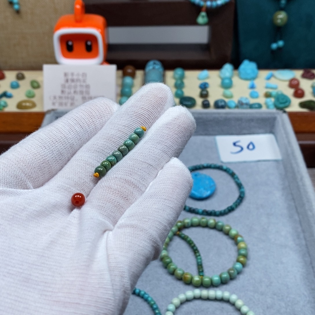 未镶嵌配饰南红玛瑙