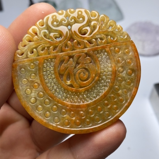 翡翠未镶嵌颈饰翡翠 