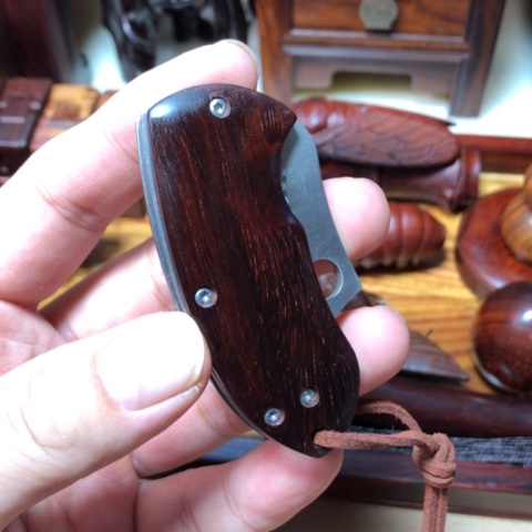 檀香紫檀（小叶紫檀）折叠刀