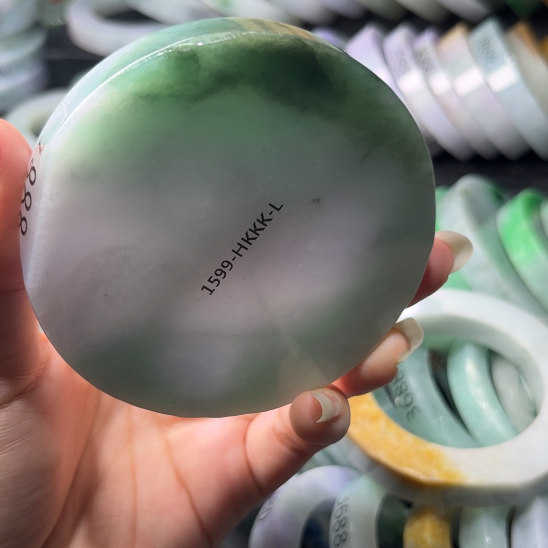 定制翡翠手镯未镶嵌