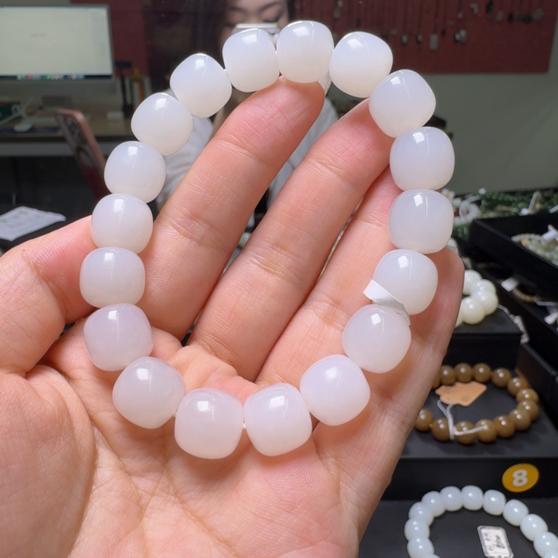 手串未镶嵌和田玉