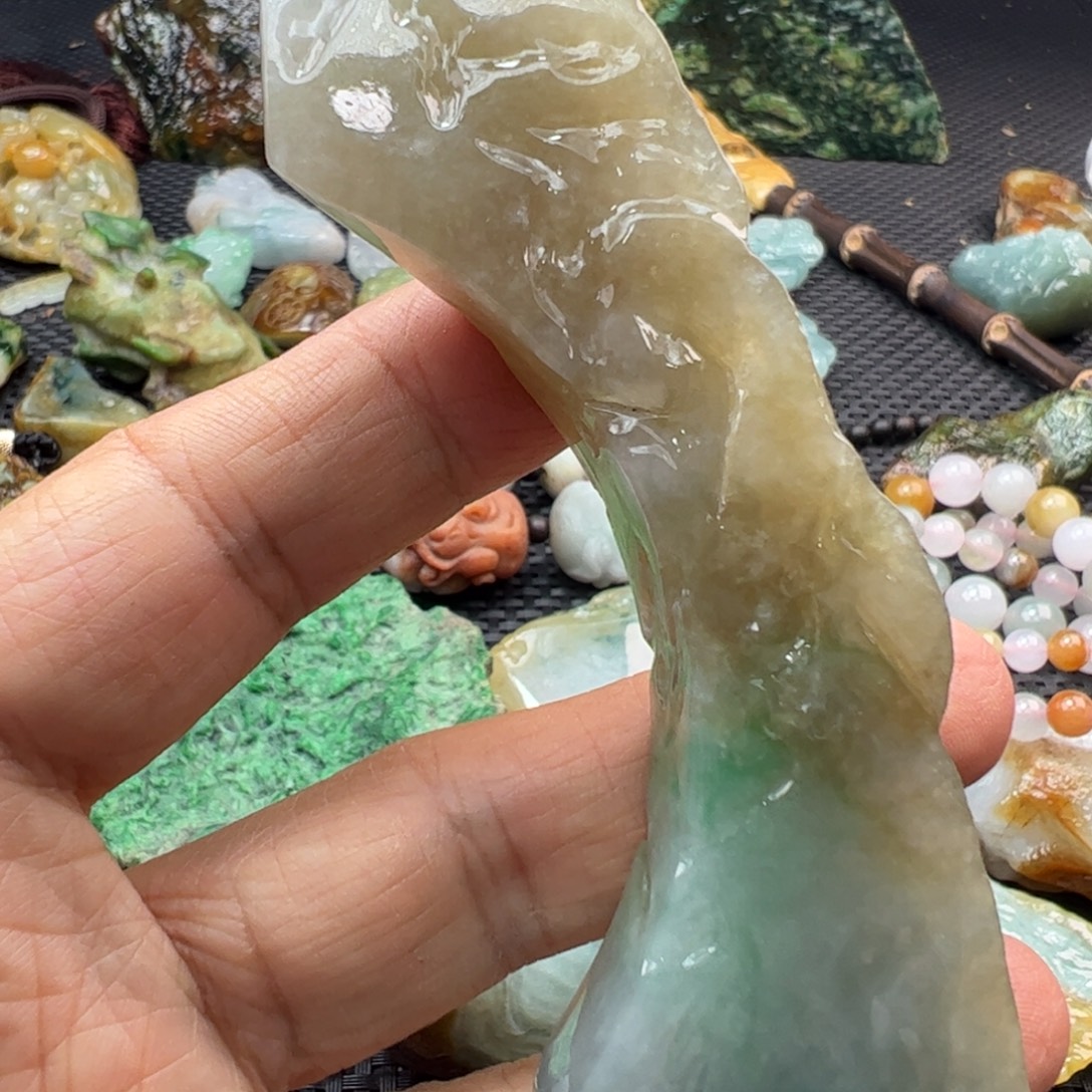 翡翠裸石缅甸翡翠
