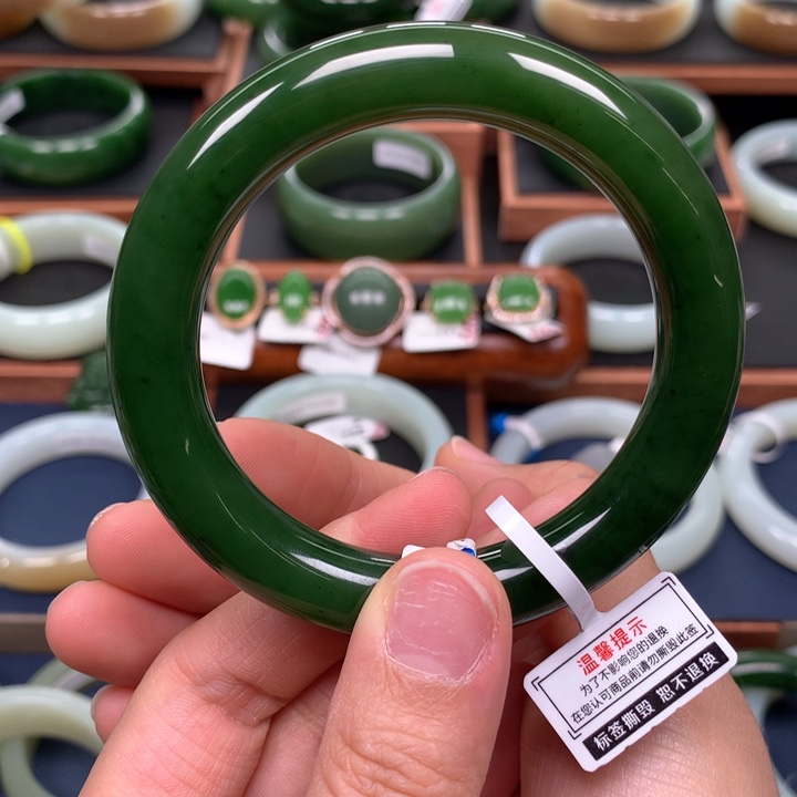 和田玉（碧玉）手镯5657圈口未镶嵌