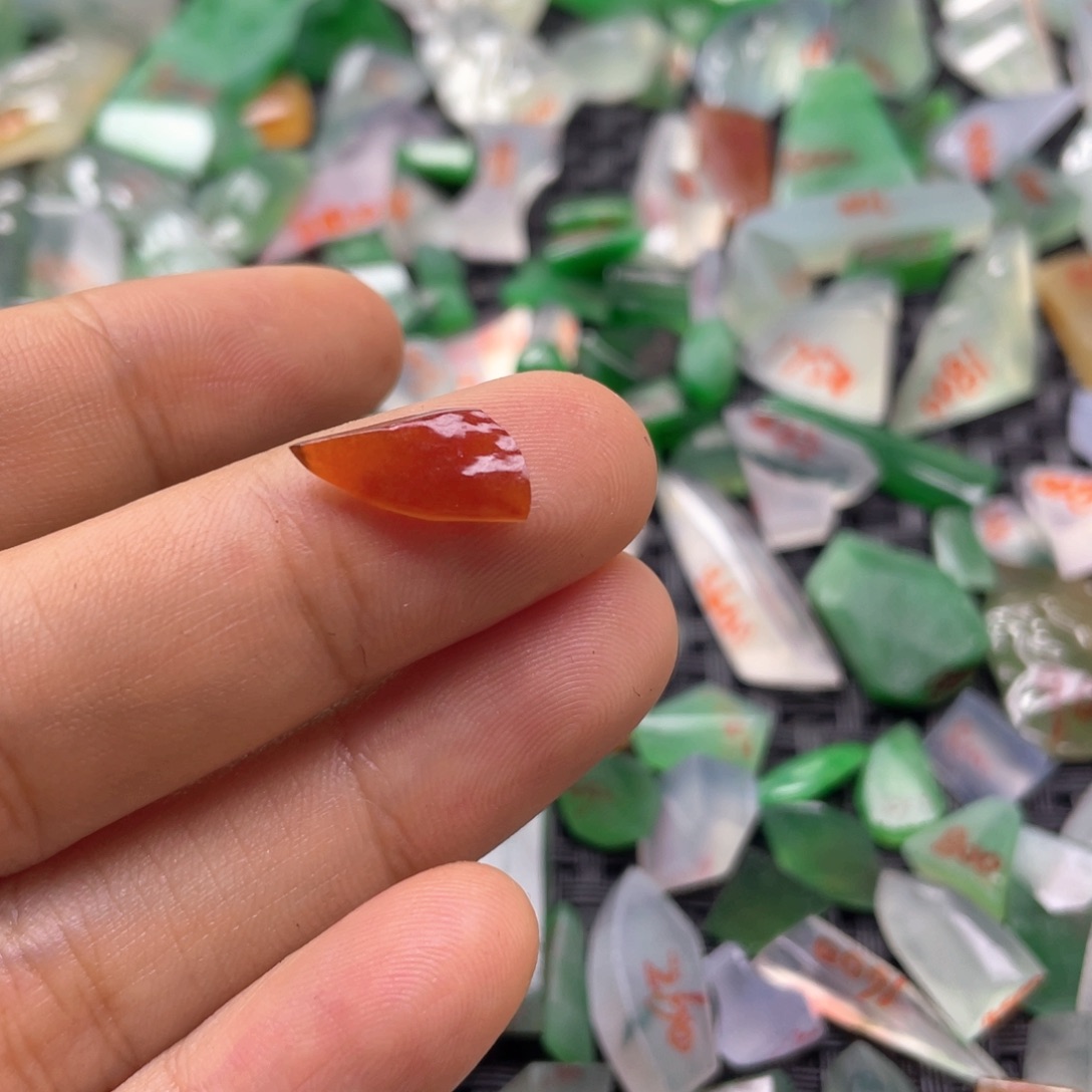 定制翡翠未镶嵌天然翡翠