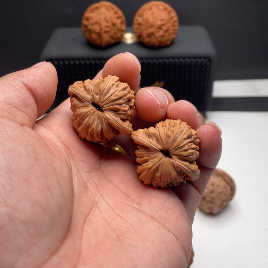 践***·文玩核桃吊坠四座楼 33