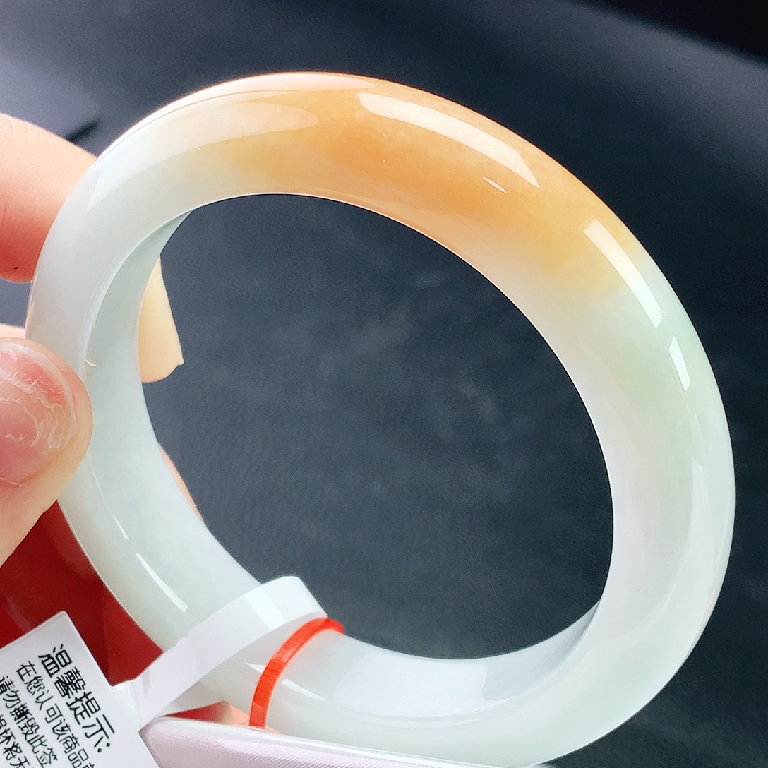 未镶嵌手镯翡翠58圈