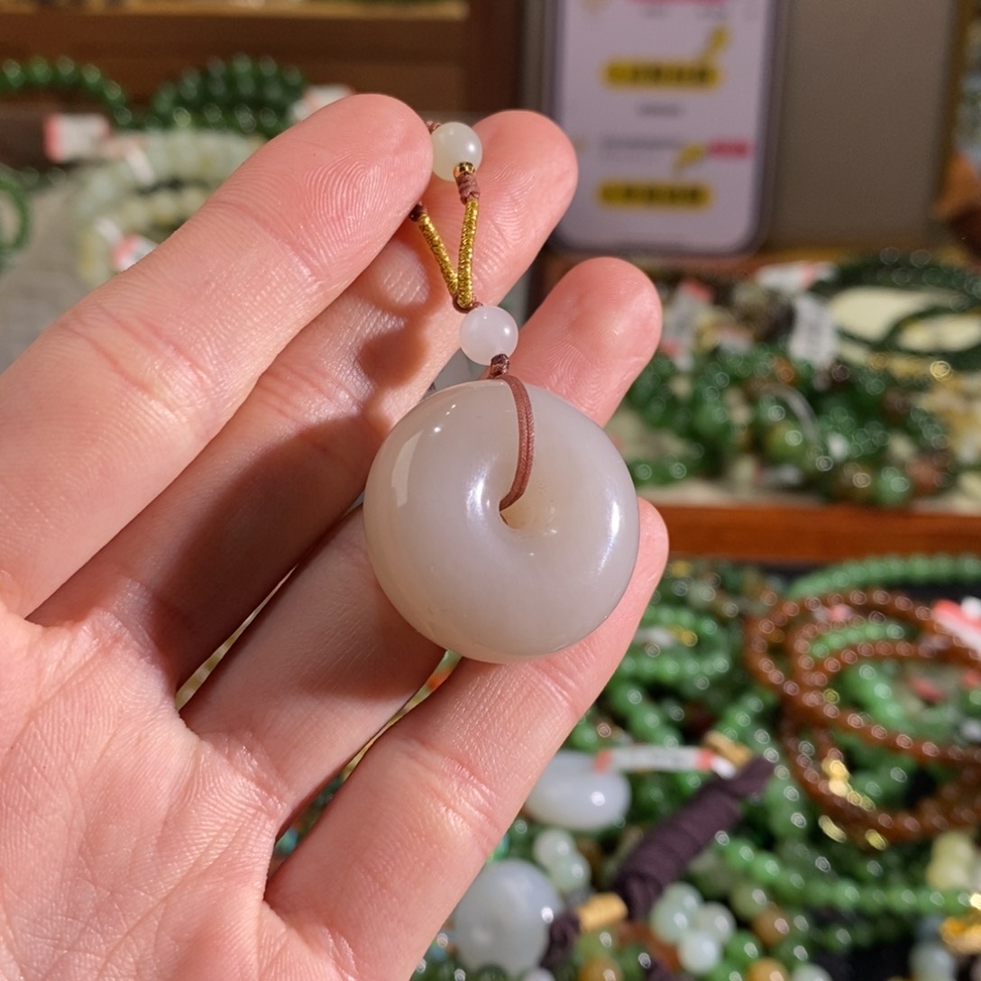 和田玉手链未镶嵌