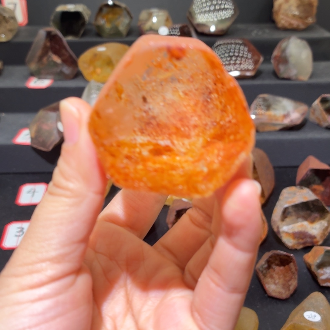 水晶未镶嵌珠宝半成品