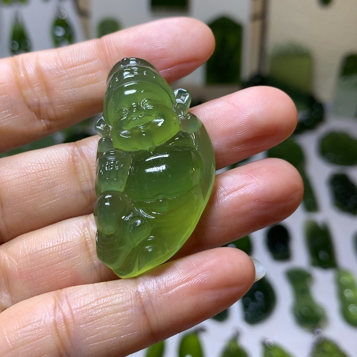 岫玉颈饰未镶嵌吊坠