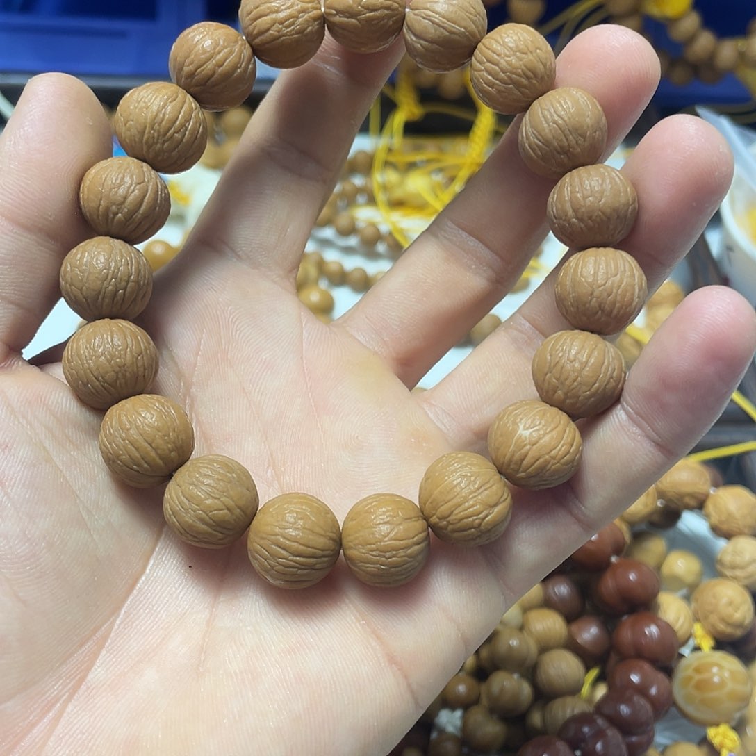 吊坠猴头核桃磨盘凤羽