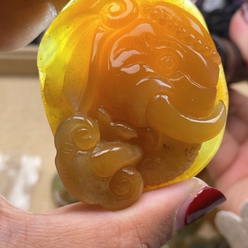 【闪购商品】蛇纹石玉颈饰未镶嵌