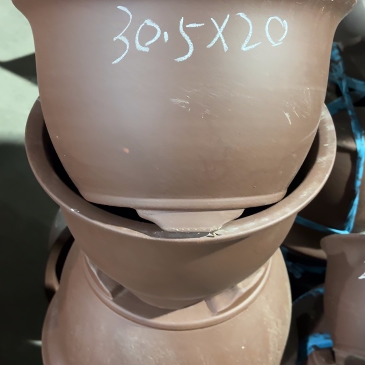 紫砂花盆100-3。     30.5-20