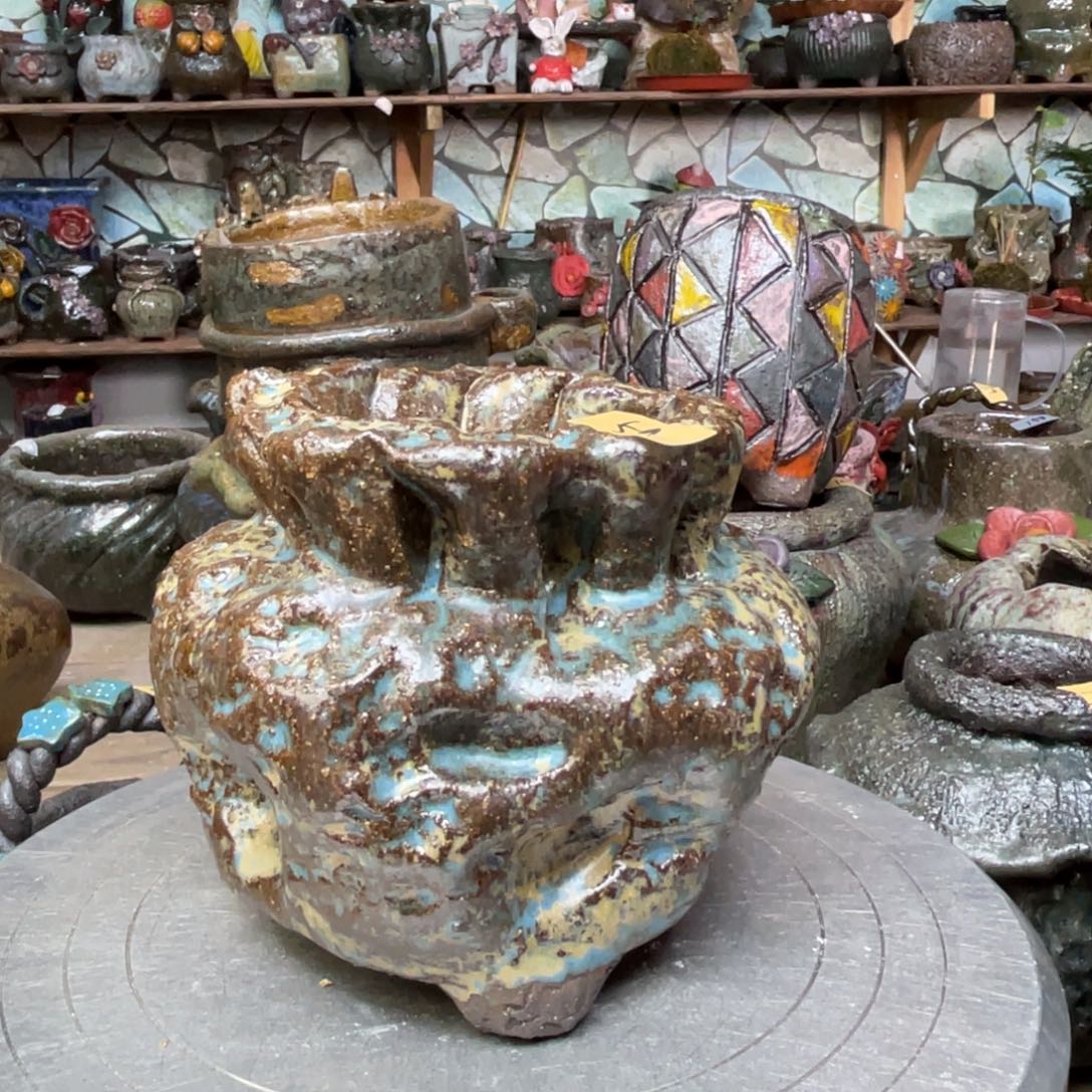 红陶粗砂陶瓷花盆