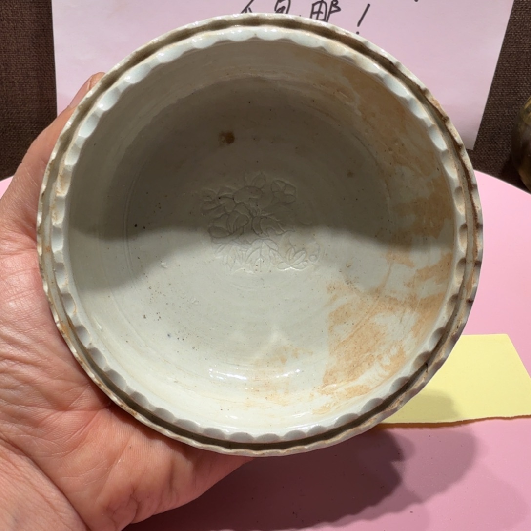 陶其他漂亮的小瓷瓶子