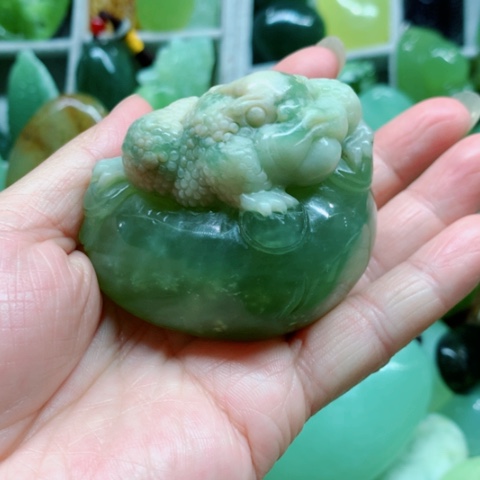 未镶嵌蛇纹石玉手把件