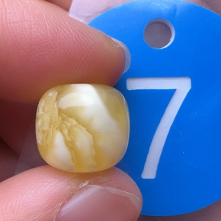 蜜蜡裸石未镶嵌冰片12.5m m