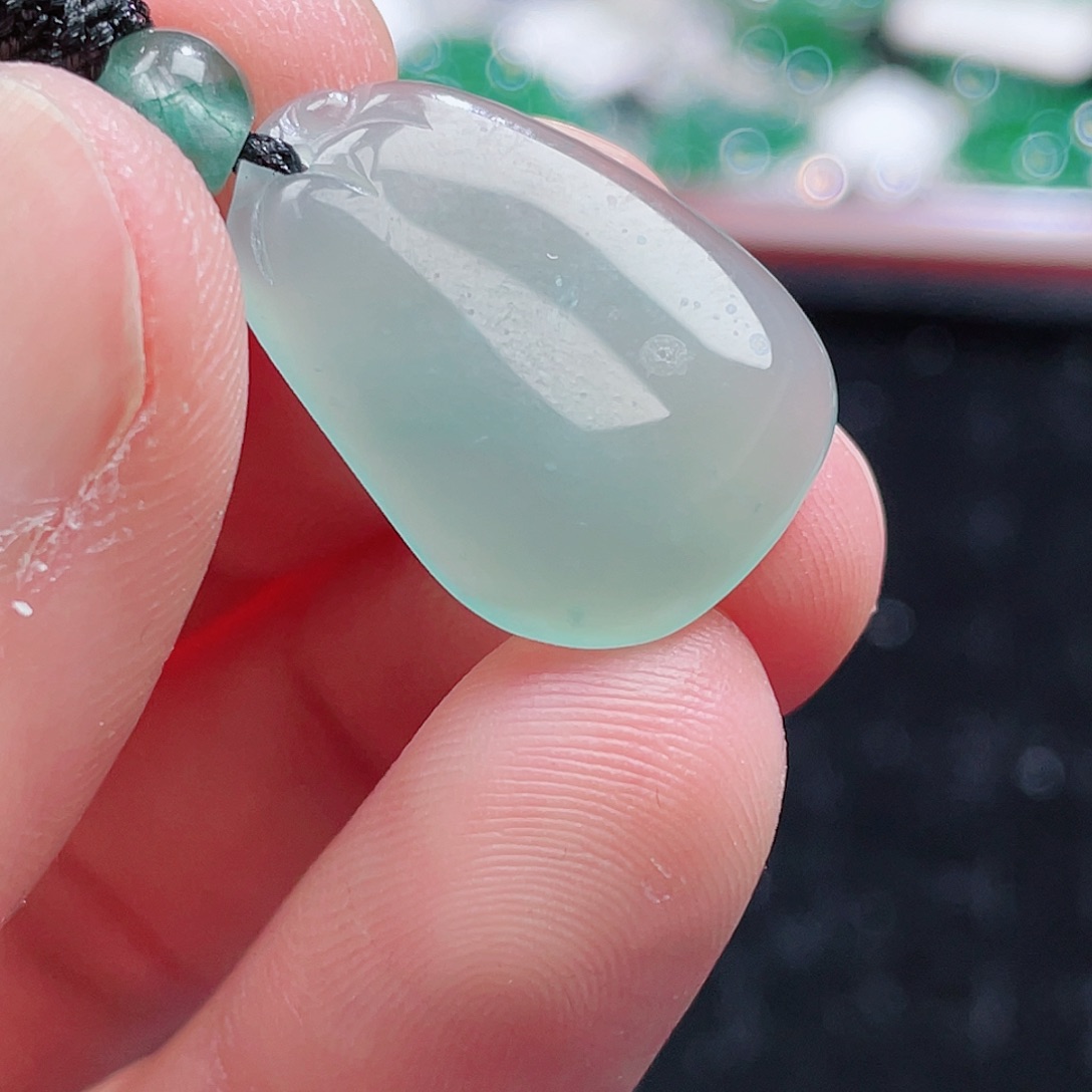 翡翠颈饰未镶嵌2，