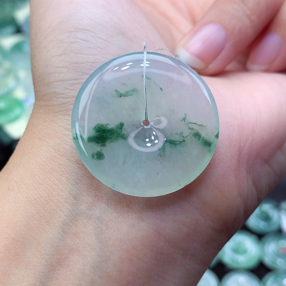 翡翠颈饰未镶嵌93尺寸31.6-5.6