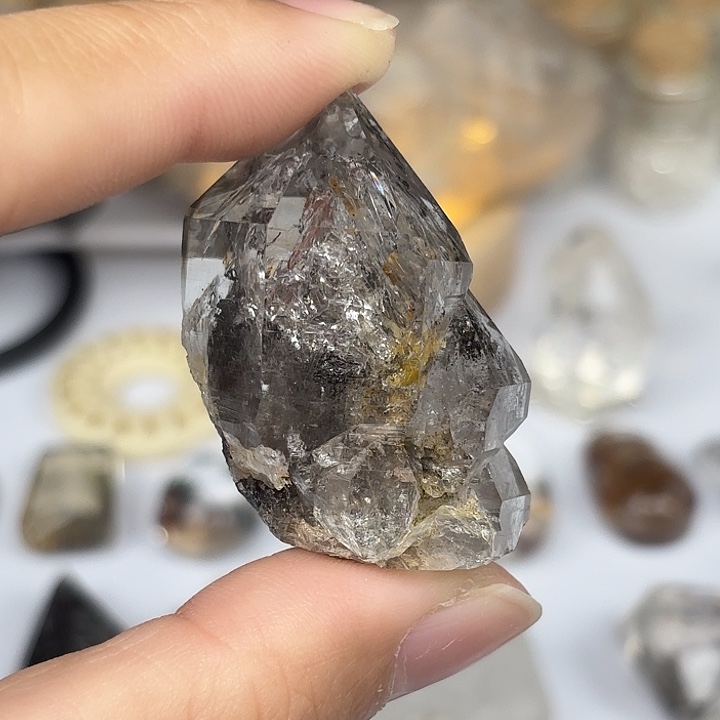 水晶颈饰未镶嵌吃****人水胆流沙闪灵钻