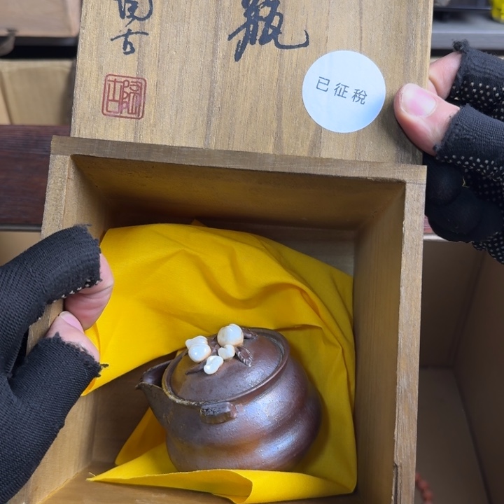 砖雕瓷器工艺品摆件等