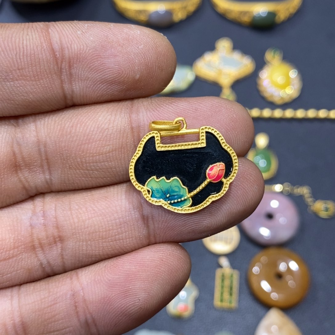 和田玉颈饰银S925镀金镶嵌