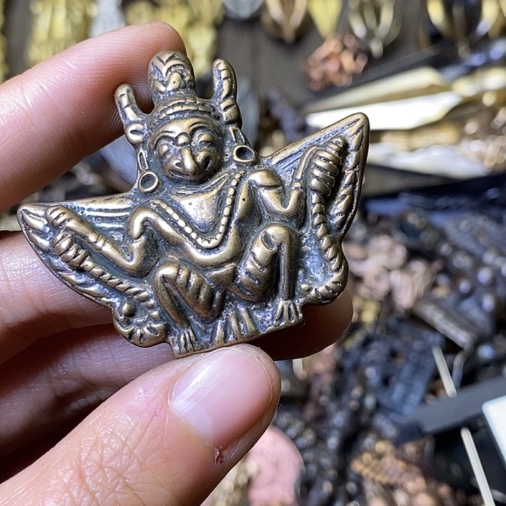 青铜大鹏鸟福利福利福利