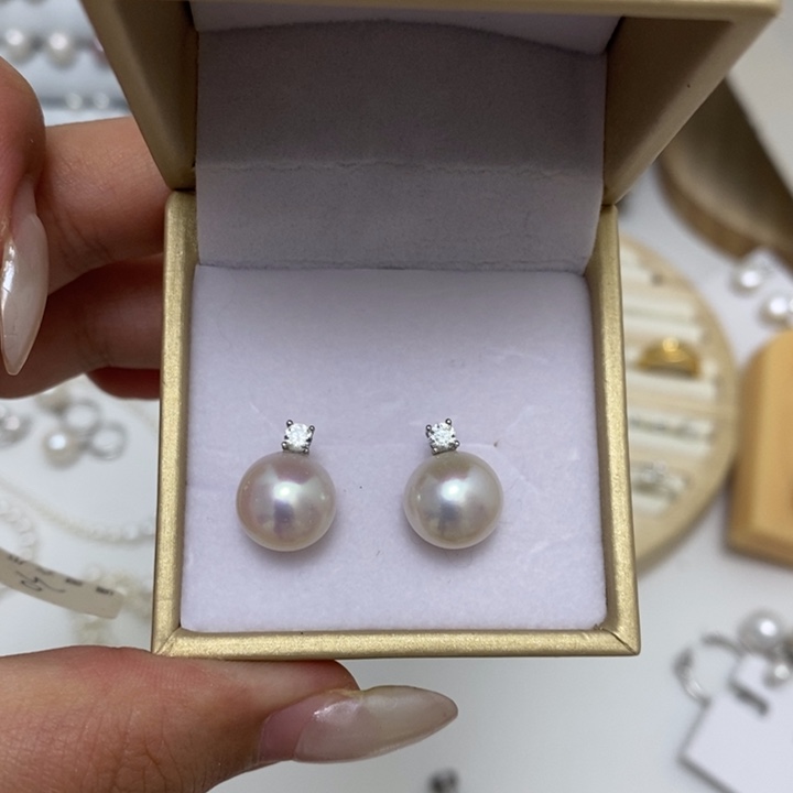 白珍珠戴妃耳钉10.9m银S925镶嵌淡水珍珠